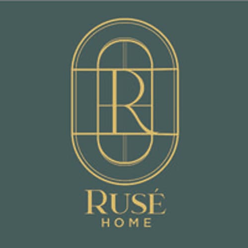 Rusé's logo