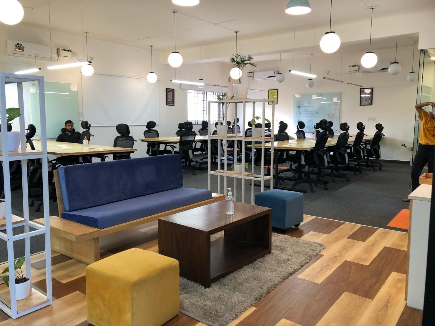 Company featured pictures