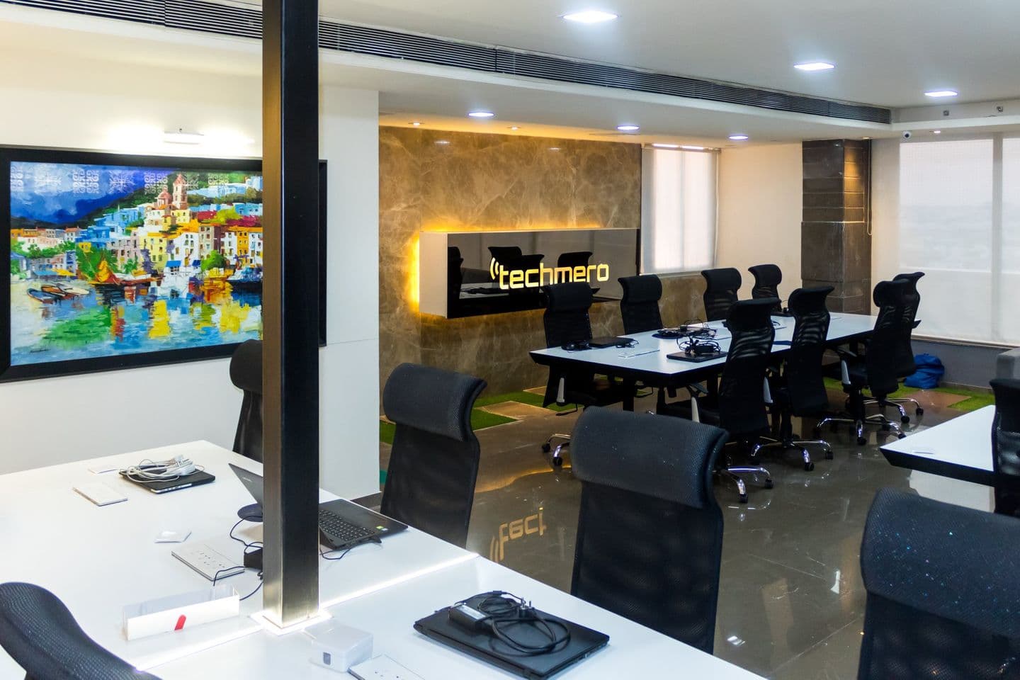 Company featured pictures