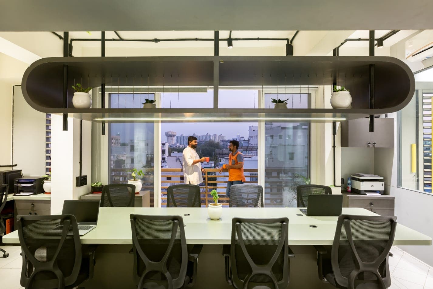 Company featured pictures