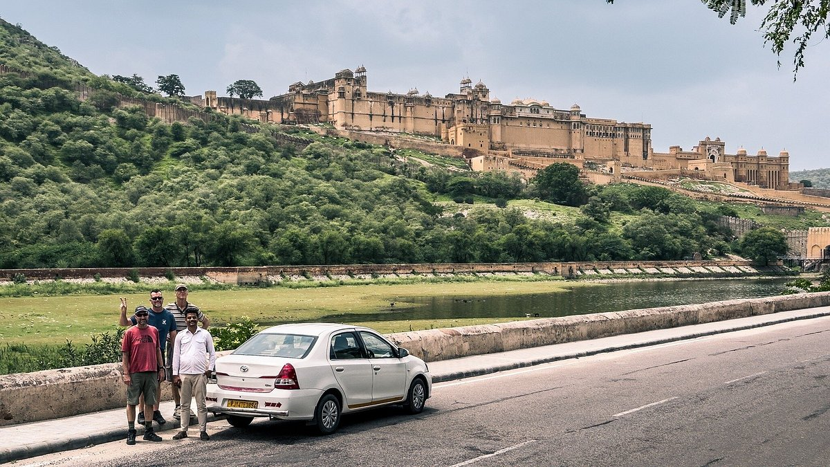 Company featured pictures