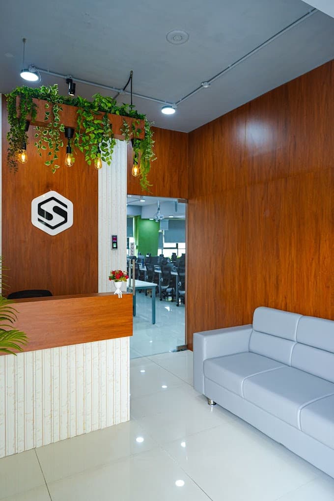 Company featured pictures