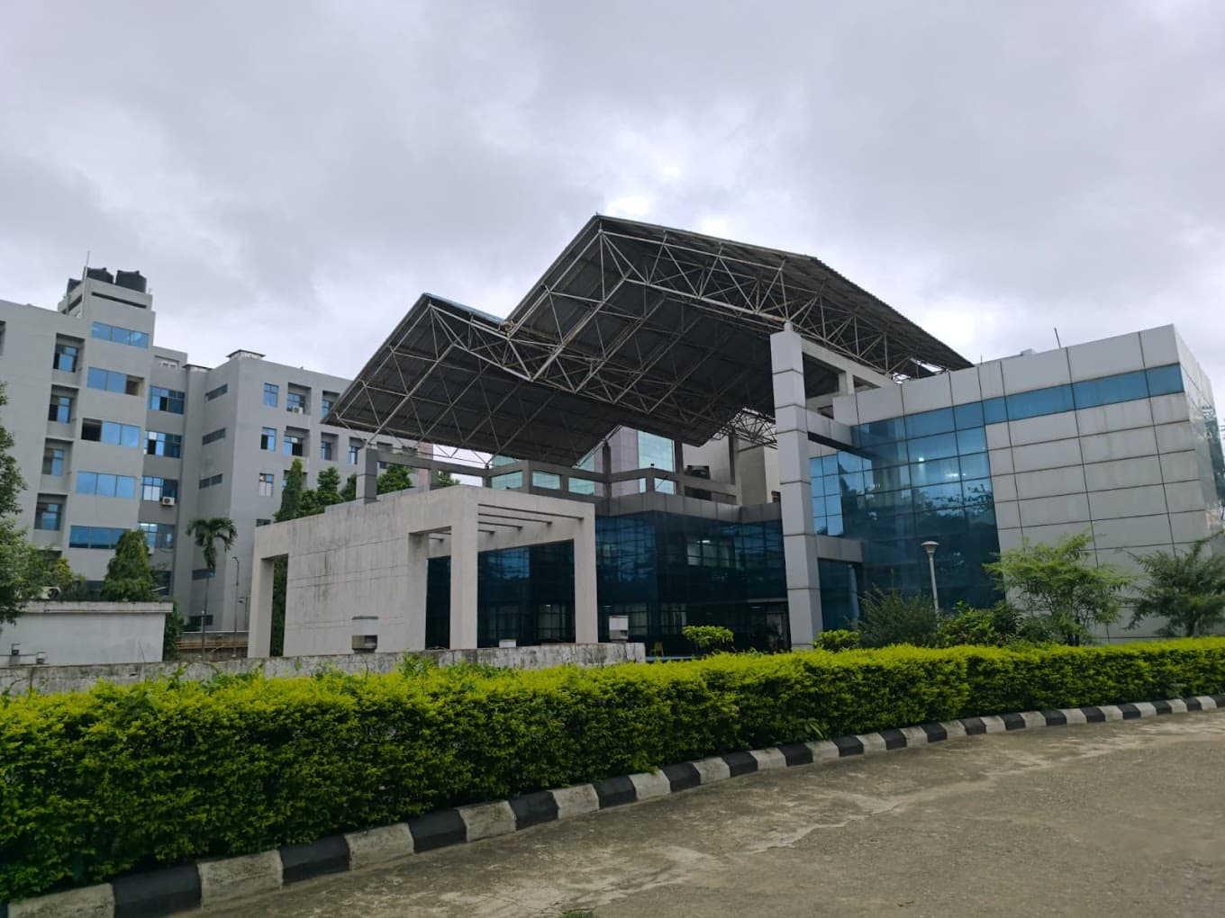 Company featured pictures