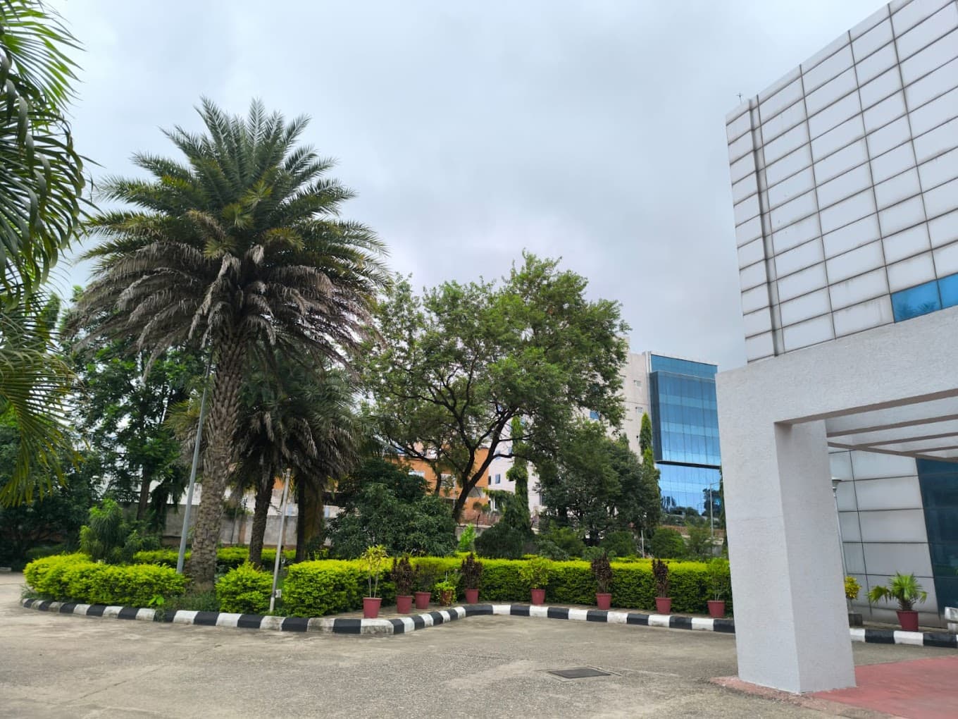 Company featured pictures